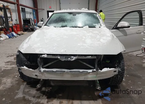 2017 BMW 330I z USA, uszkodzony, nr VIN WBA8B9C31HK885054